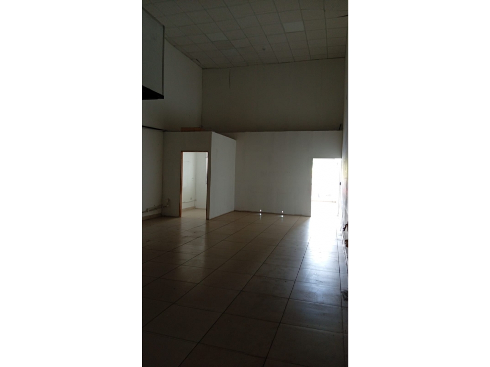 ALQUILER LOCAL COMERCIAL ALTOS DE PANAMA