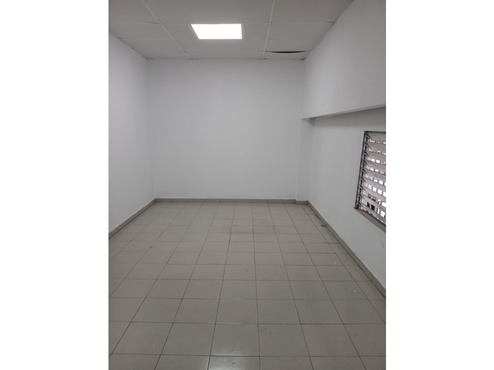 ALQUILER LOCAL COMERCIAL LLANO BONITO
