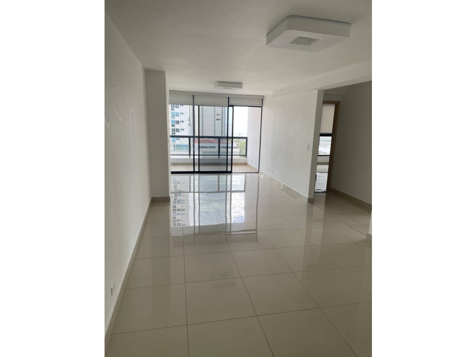 ALQUILER APARTAMENTO AVENIDA BALBOA LINEA BLANCA