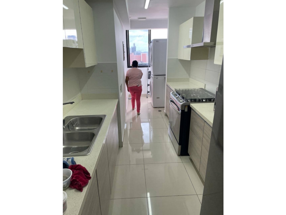 ALQUILER APARTAMENTO AVENIDA BALBOA LINEA BLANCA — foto 2