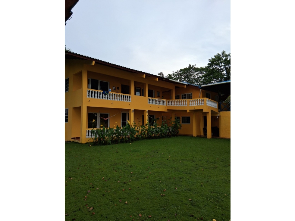 VENTA CASA PLAYA COLON PORTOBELO - 1