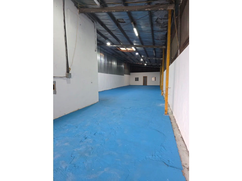 ALQUILER GALERA JUAN DIAZ — foto 2