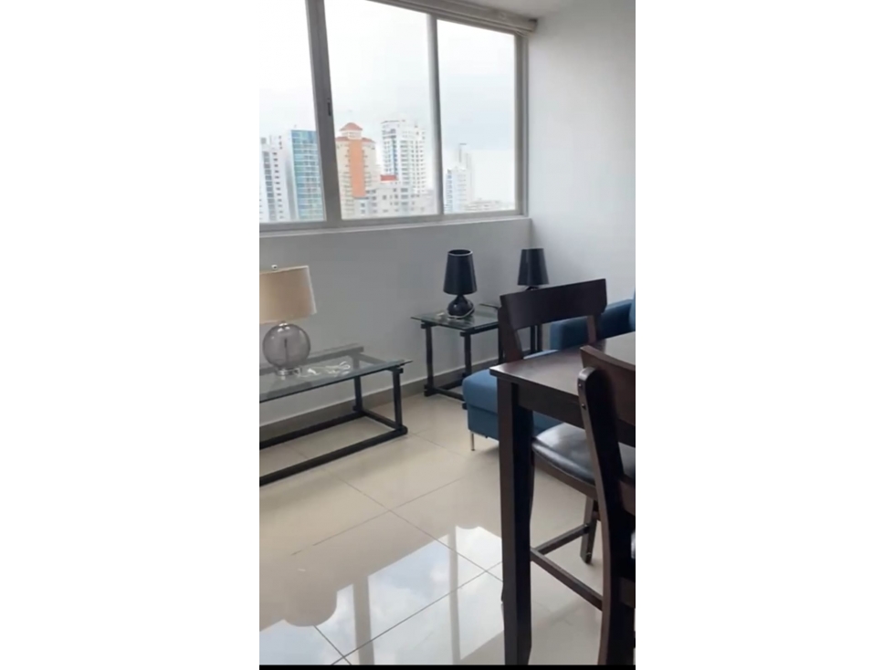ALQUILER DE APARTAMENTO VÍA PORRAS
