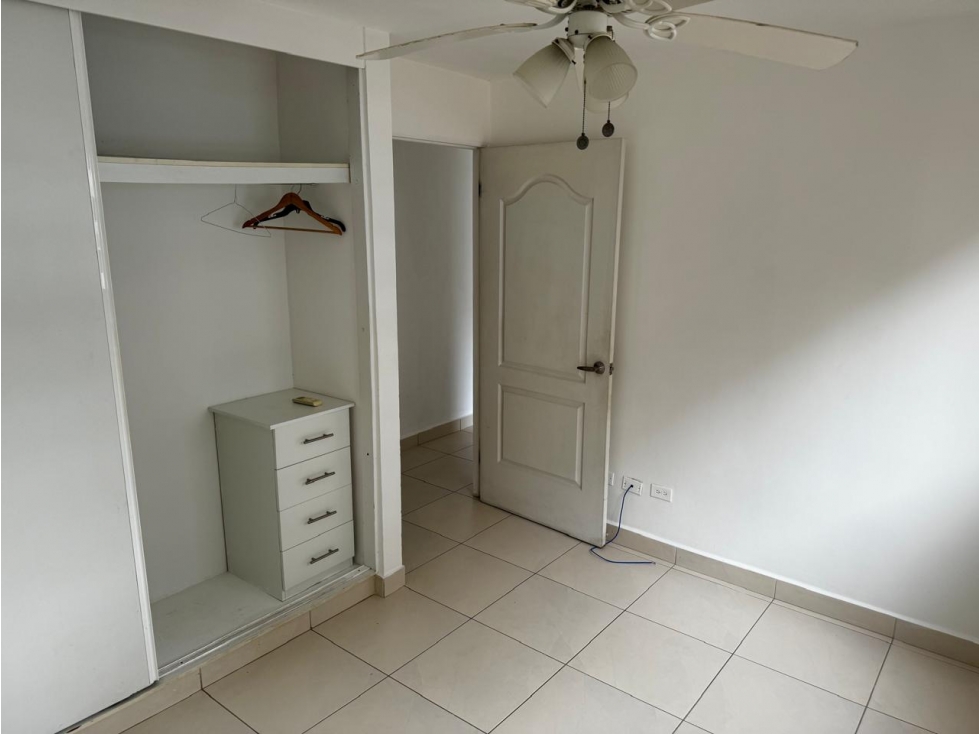 VENTA APARTAMENTO TUMBA MUERTO — foto 6