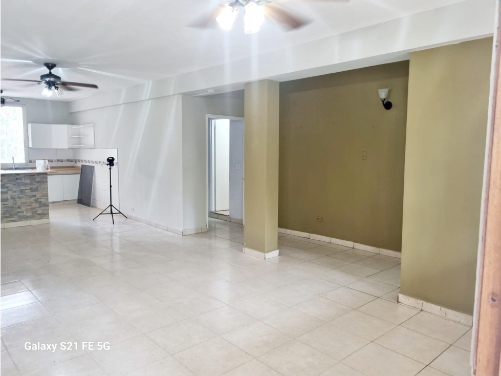 ALQUILER APARTAMENTO SAN FRANCISCO VACIO — foto 2