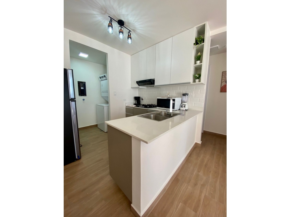 ALQUILER APARTAMENTO AMOBLADO VIA ARGENTINA — foto 4