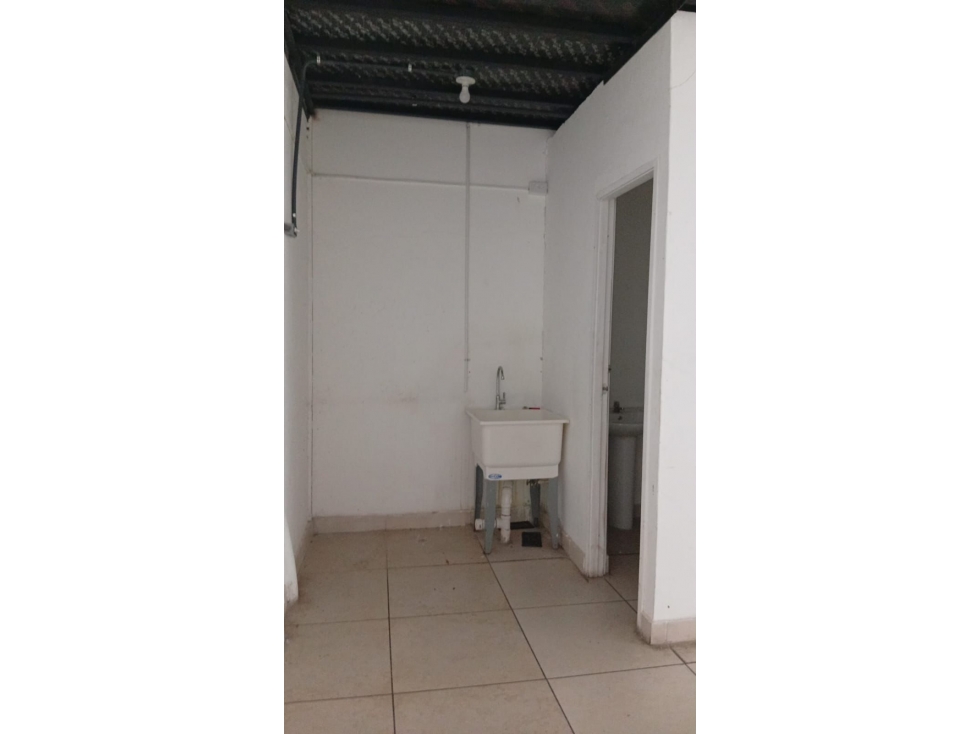 ALQUILER LOCAL COMERCIAL ALTOS DE PANAMA — foto 2