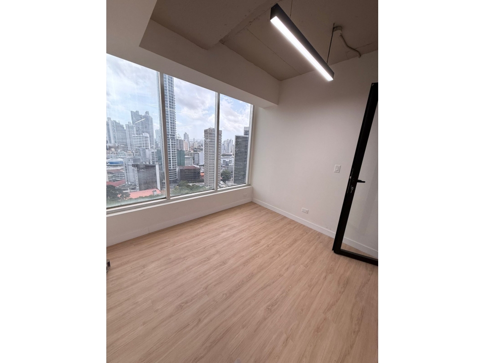 ALQUILER OFICINA OBARRIO — foto 4