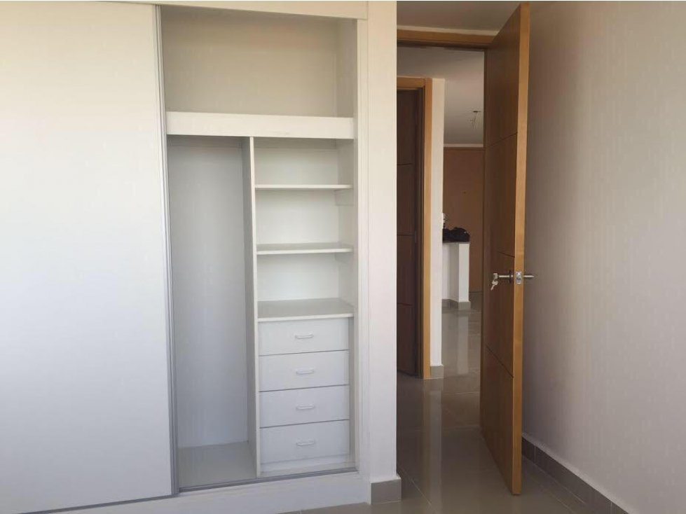 ALQUILER APARTAMENTO AMOBLADO VÍA CINCUENTENARIO - 5