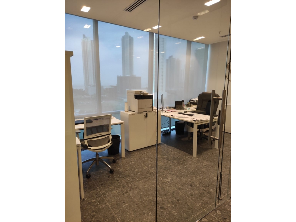 ALQUILER OFICINA COSTA DEL ESTE — foto 3