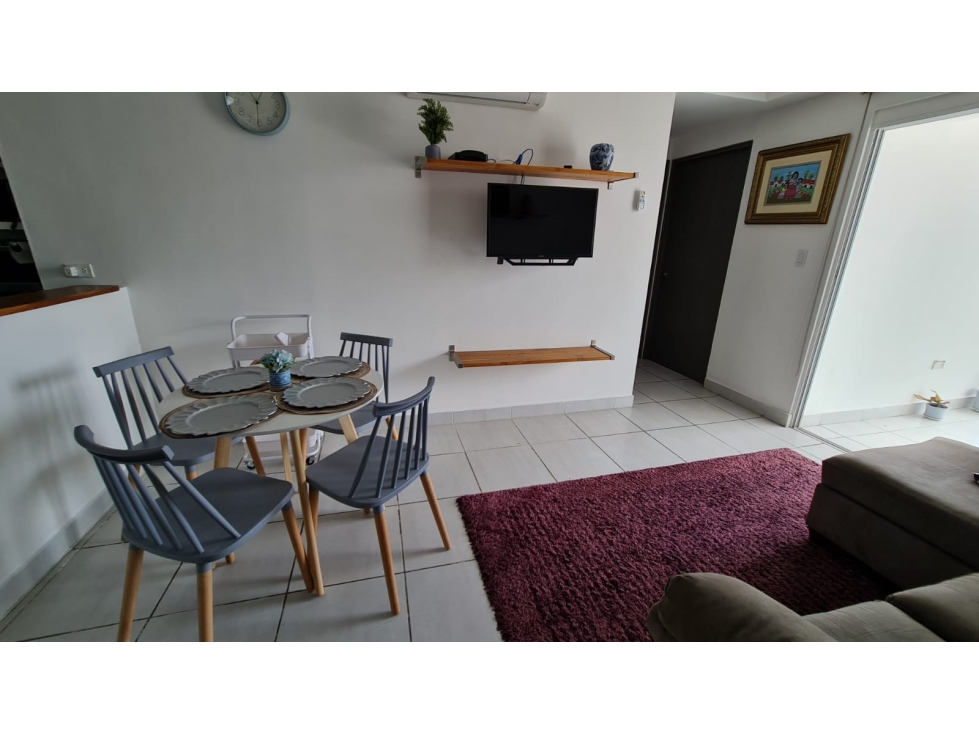 ALQUILER APARTAMENTO AMOBLADO VÍA ESPAÑA
