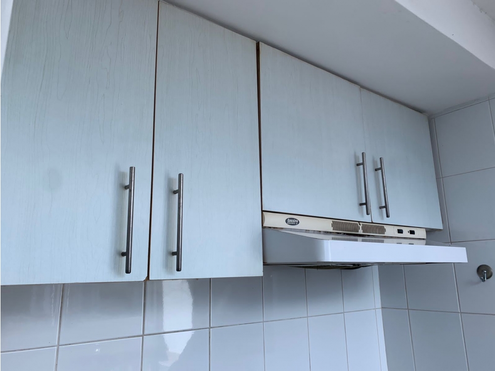ALQUILER APARTAMENTO VIA ESPAÑA — foto 4