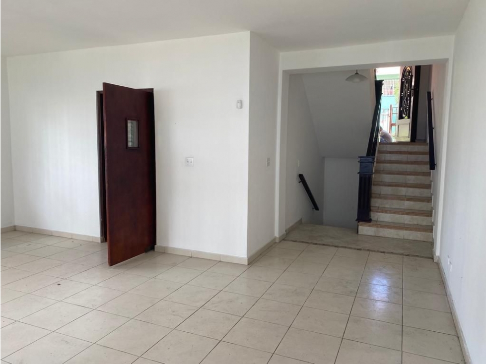 ALQUILER CASA CONDADO DEL REY - 2