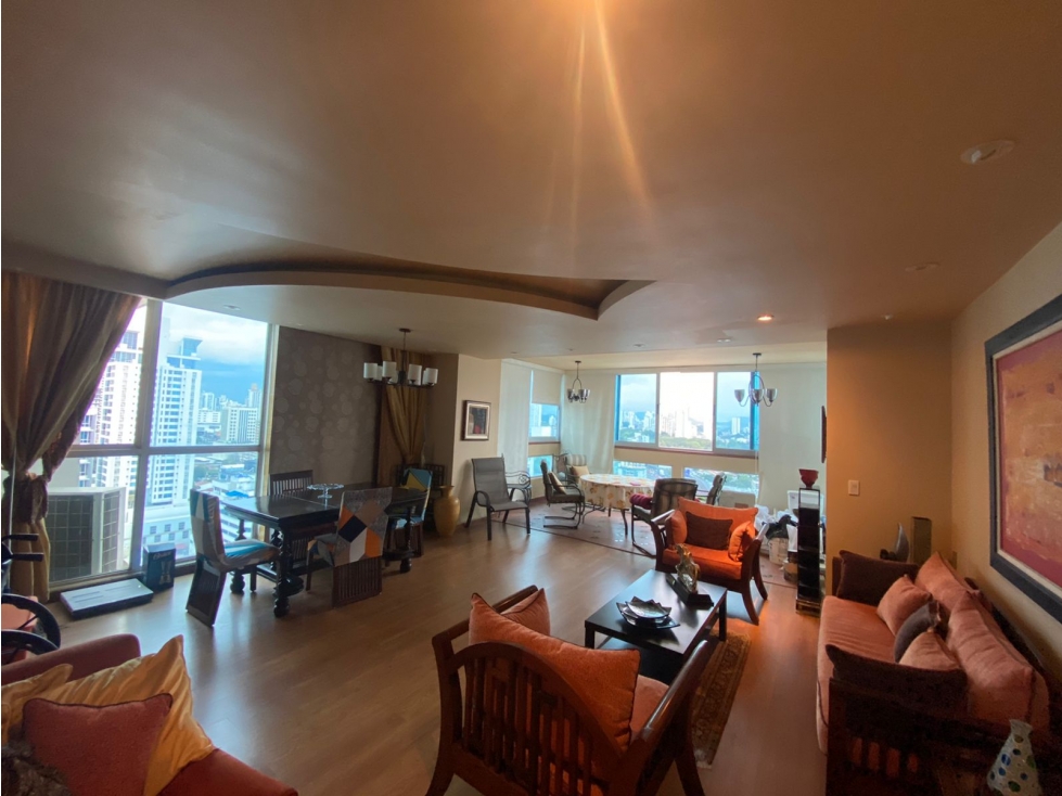 ALQUILER APARTAMENTO AMOBLADO VIA PORRAS