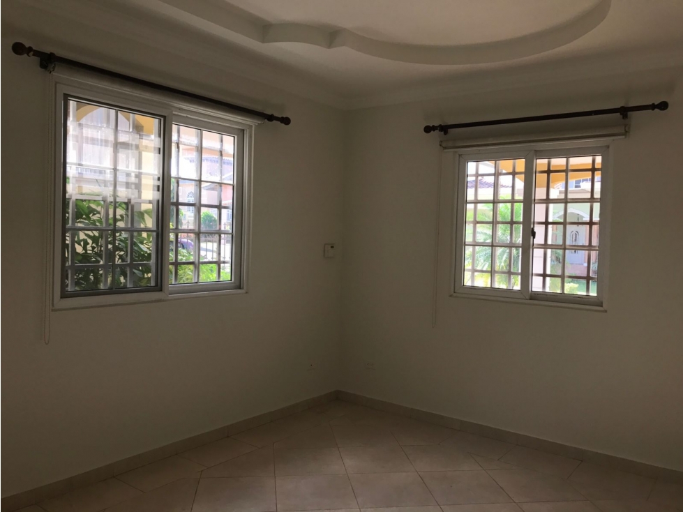 ALQUILER CASA ALTOS DE PANAMA — foto 4