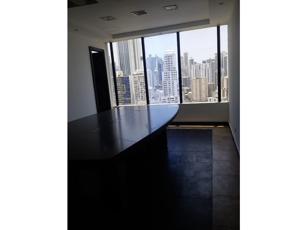 ALQUILER OFICINA CALLE 50 — foto 4