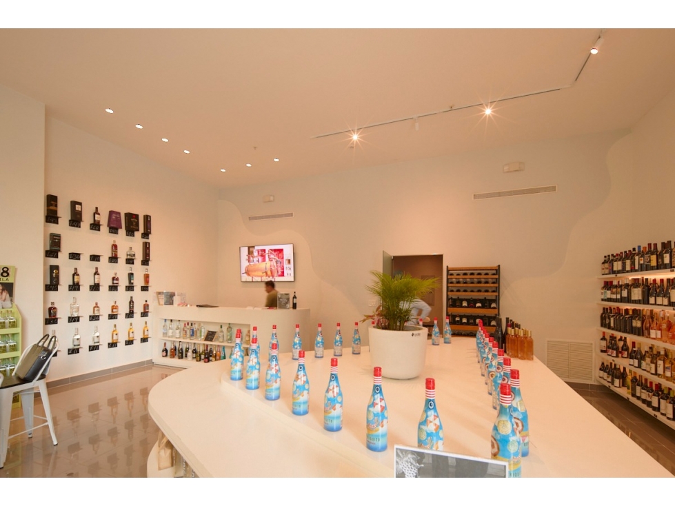 ALQUILER LOCAL COMERCIAL AVENIDA BALBOA