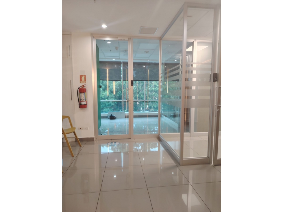 ALQUILER OFICINA COSTA DEL ESTE — foto 5