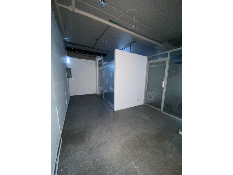 ALQUILER OFICINA EL CARMEN - 1