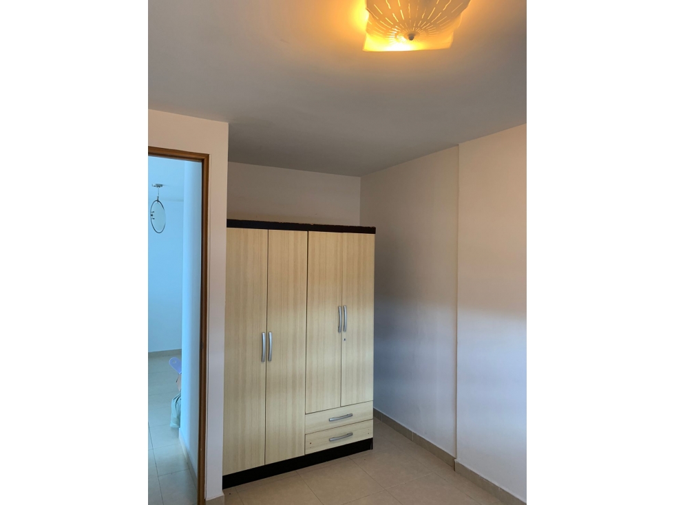 ALQUILER APARTAMENTO VIA ESPAÑA — foto 5