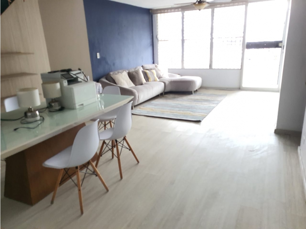 VENTA APARTAMENTO BETANIA