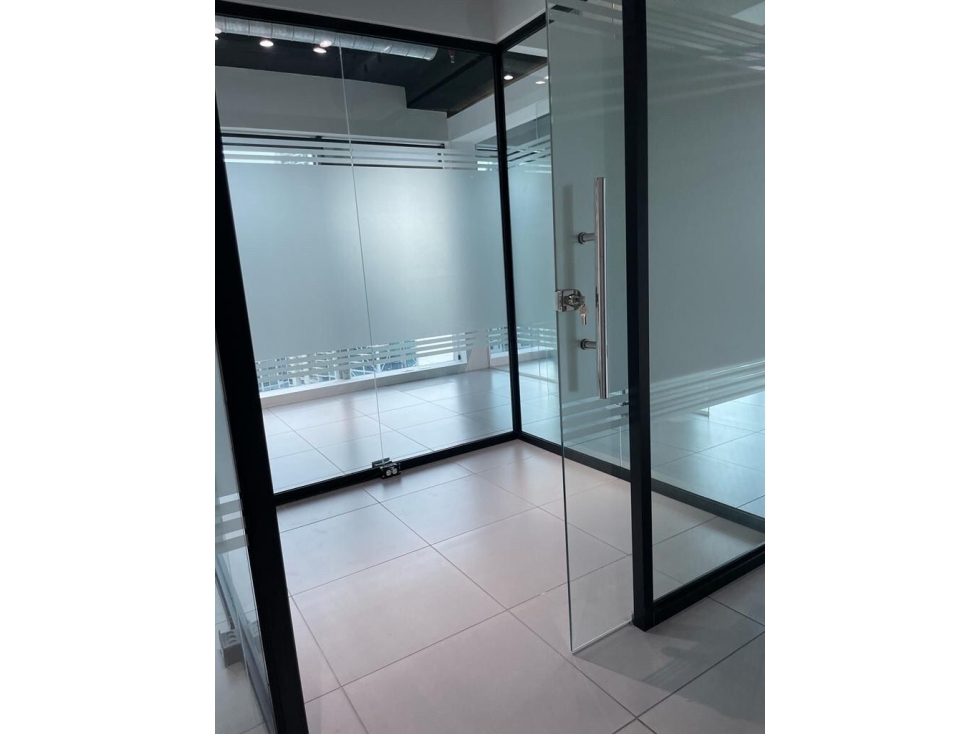 ALQUIER OFICINA PUNTA PACIFICA — foto 6