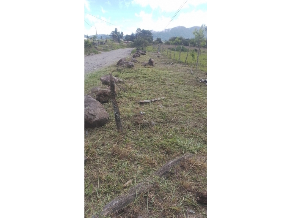 VENTA TERRENO VOLCAN - 4