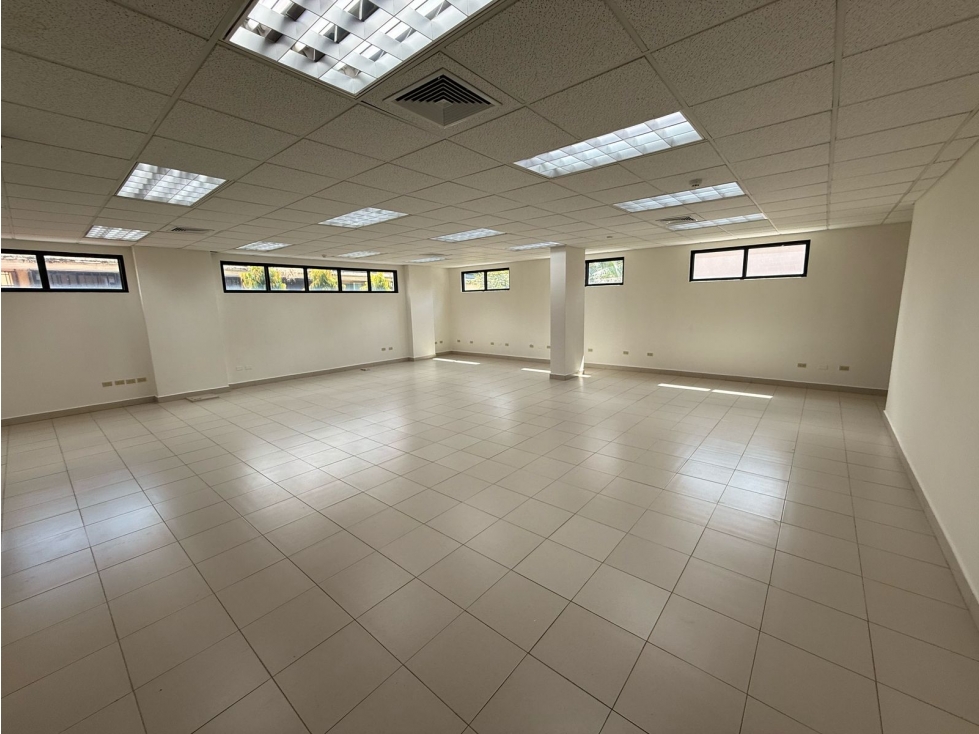 ALQUILER OFICINA EL CARMEN