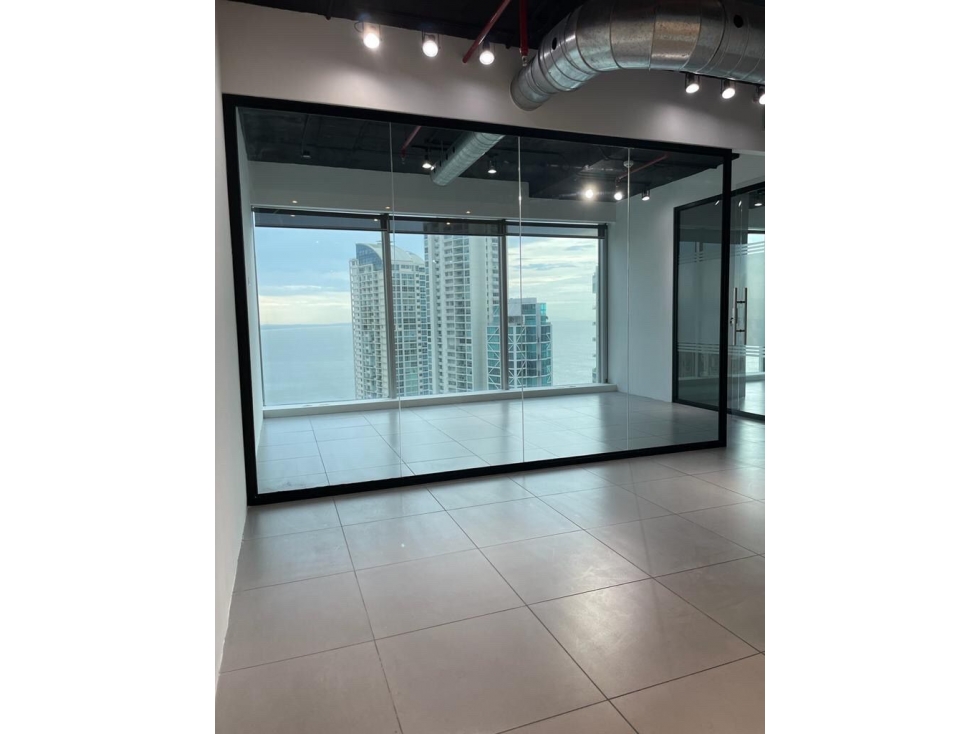 ALQUIER OFICINA PUNTA PACIFICA — foto 2