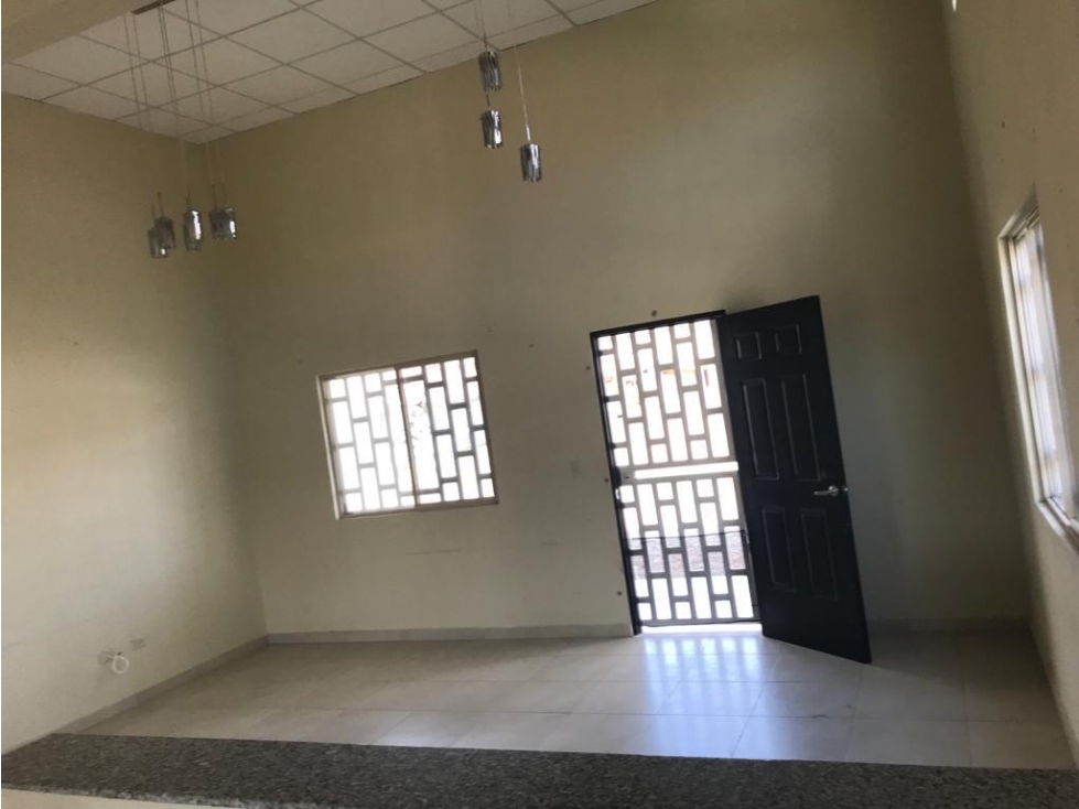 SE VENDE HERMOSA CASA LA FONTANA CHIRIQUI — foto 6