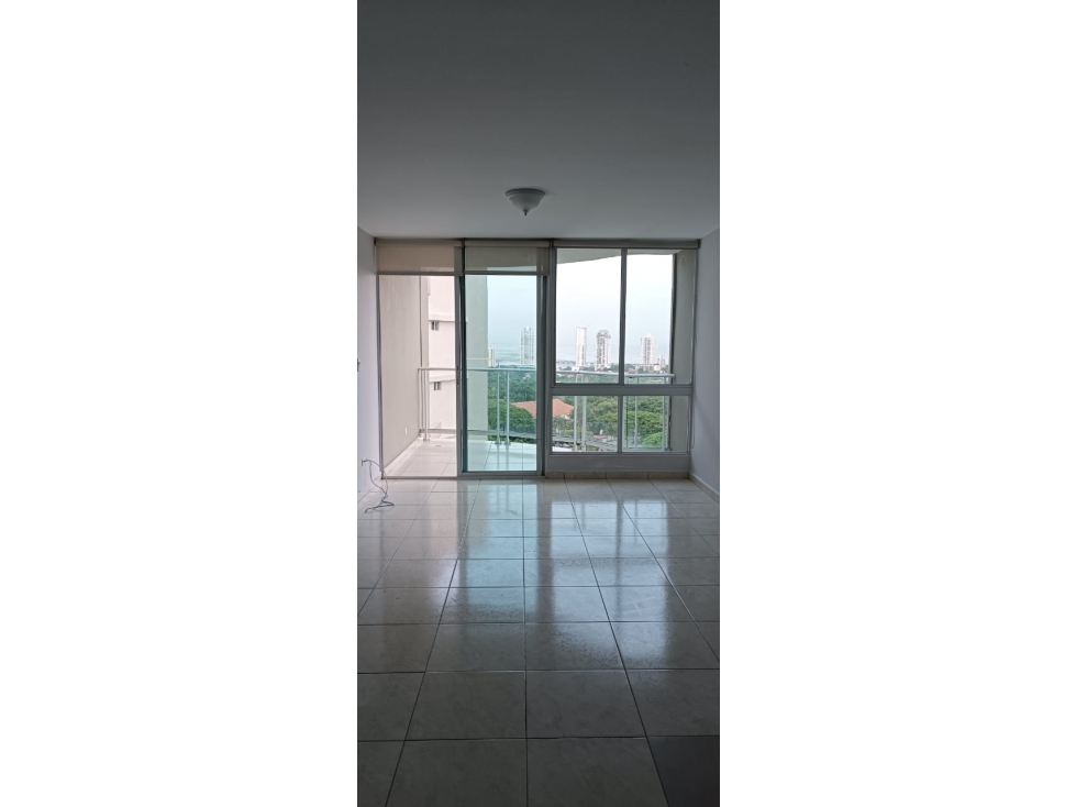 ALQUILER APARTAMENTO CARRASQUILLA