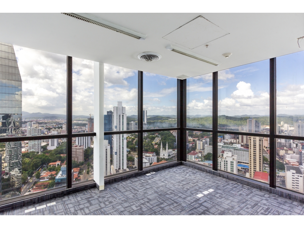 ALQUILER OFICINA AMOBLADA CALLE 50 — foto 5