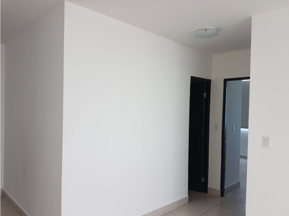 ALQUILER APARTAMENTO PLAZA EDISON — foto 2