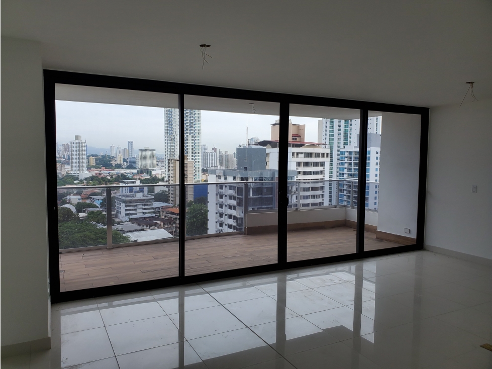 ALQUILER APARTAMENTO VIA ARGENTINA