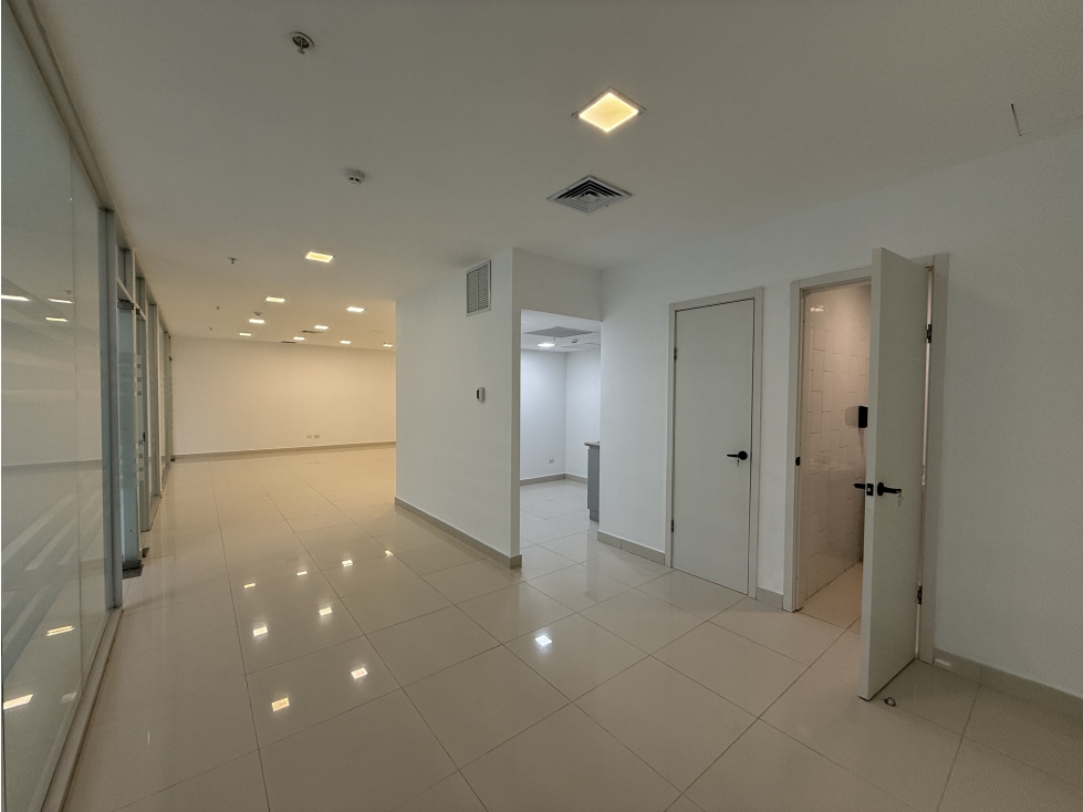 ALQUILER OFICINA AMOBLADA COSTA DEL ESTE — foto 6