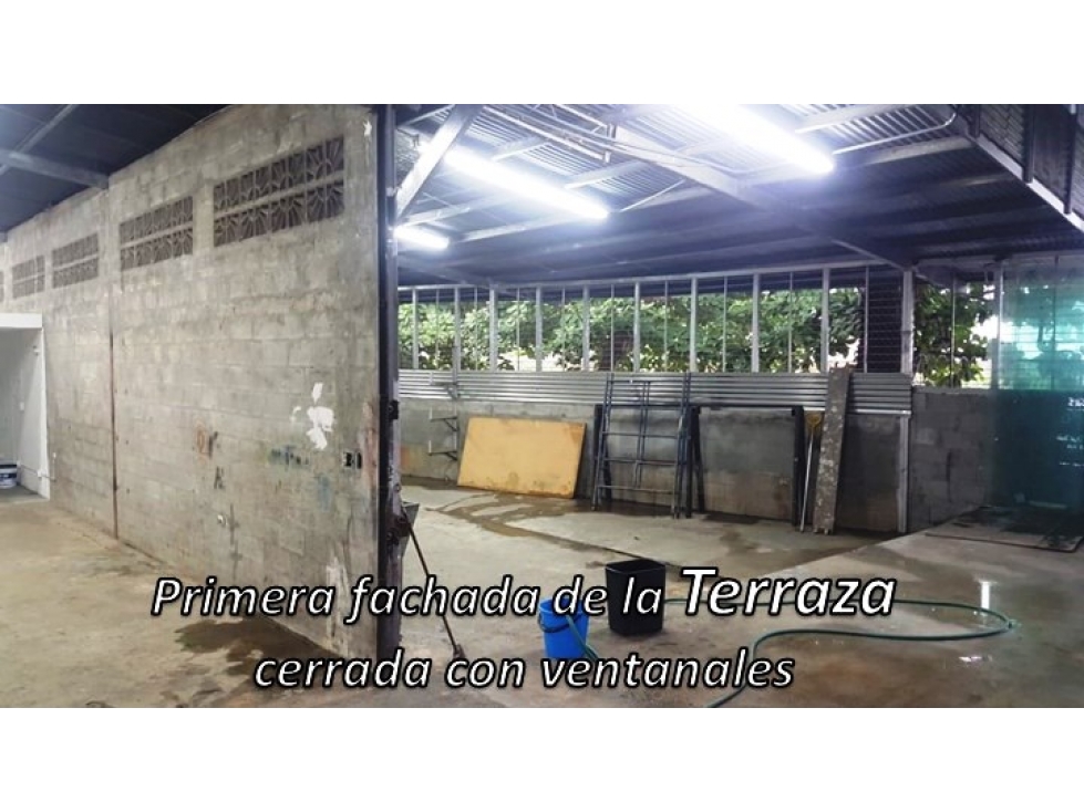 ALQUILER GALERA VIA CINCUENTANARIO — foto 6