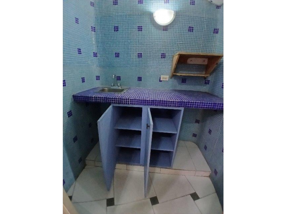 ALQUILER LOCAL COMERCIAL PEDREGAL - 6