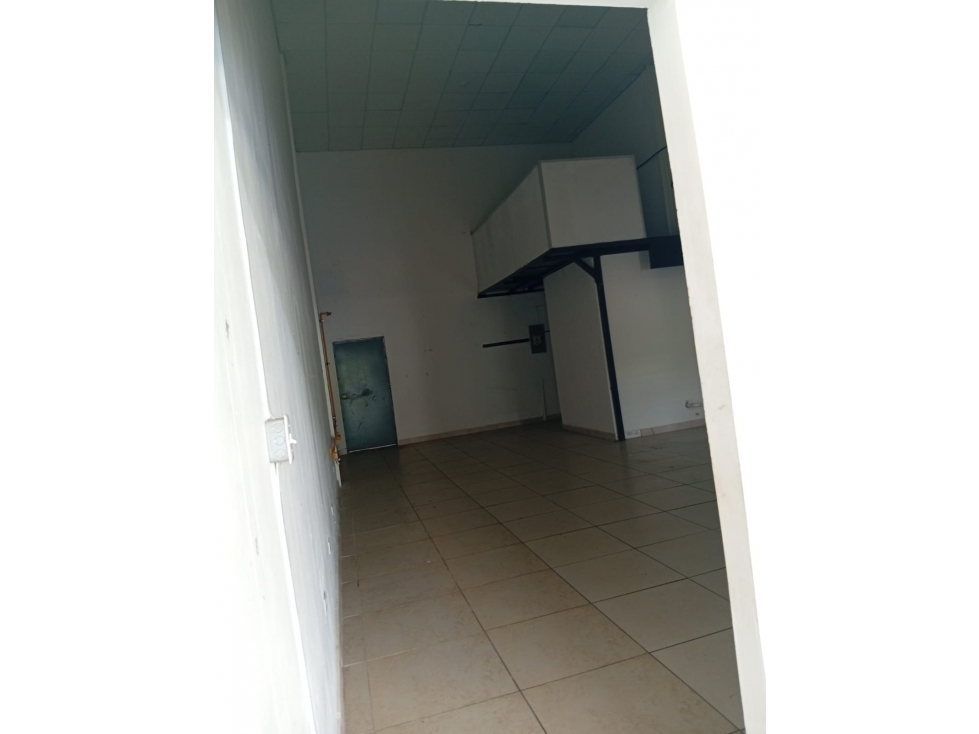 ALQUILER LOCAL COMERCIAL ALTOS DE PANAMA — foto 5
