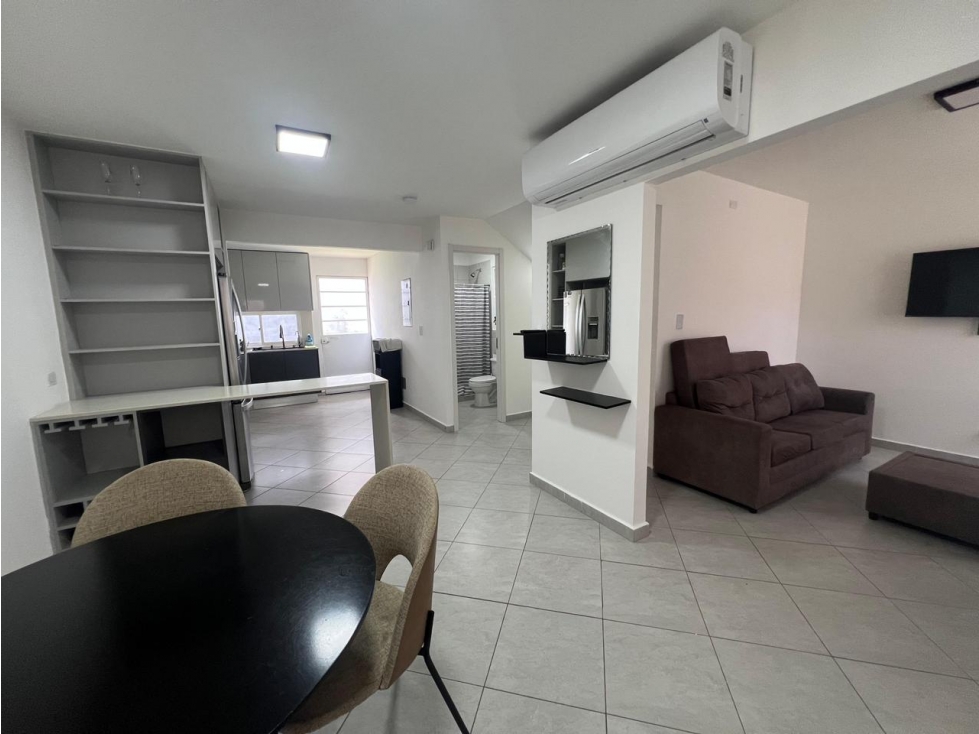 ALQUILER CASA ARRAIJAN SEMI-AMOBLADA