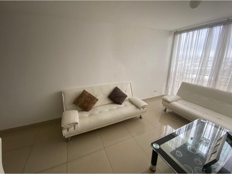ALQUILER APARTAMENTO AMOBLADO VIA CINCUENTENARIO — foto 2