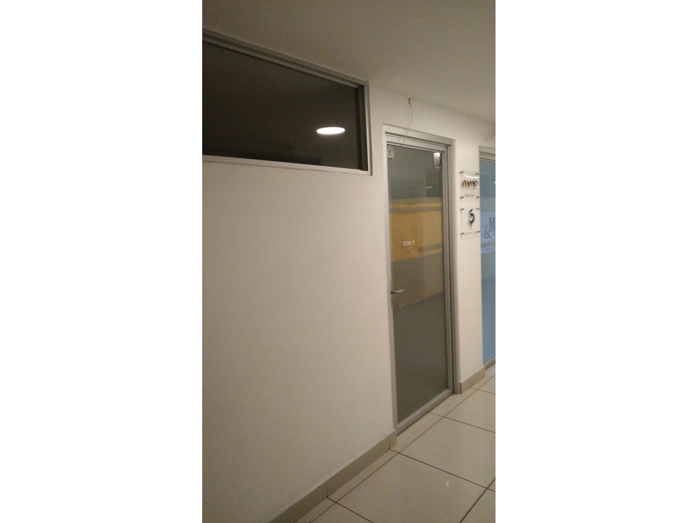 ALQUILER OFICINA CONDADO DEL REY - 4