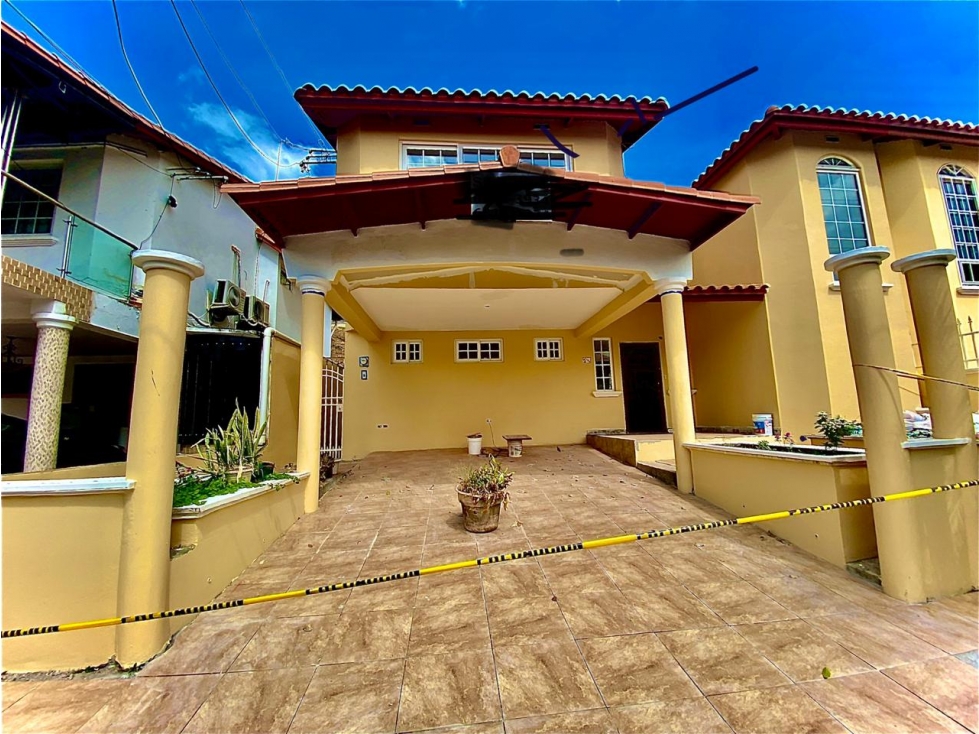 VENTA CASA BRISAS DEL GOLF