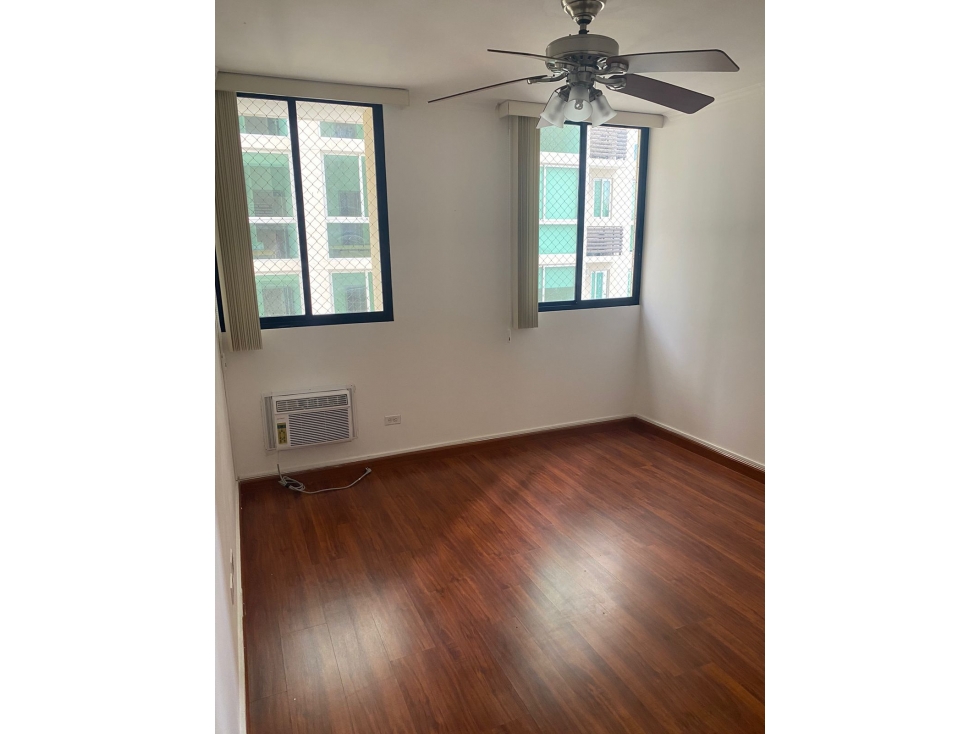 ALQUILER APARTAMENTO OBARRIO — foto 2