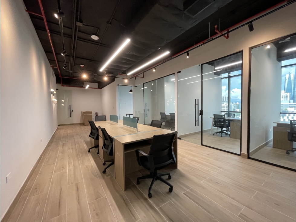 ALQUILER OFICINA AMOBLADA CALLE 50