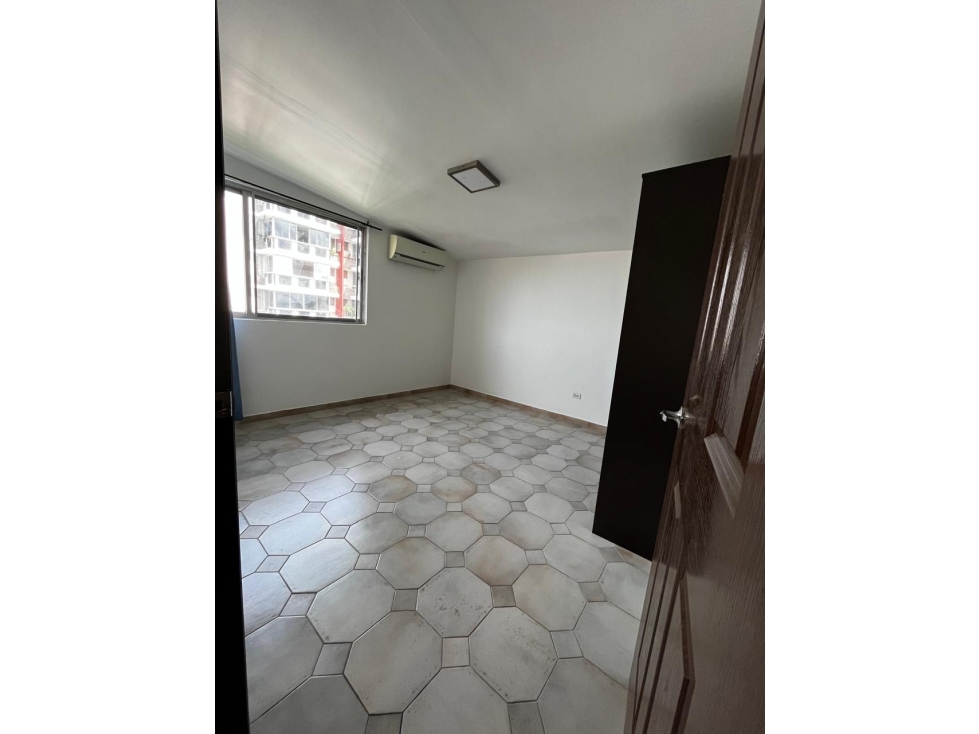 ALQUILER APARTAMENTO LINEA BLANCA EL CARMEN — foto 3