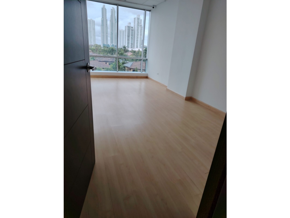 ALQUILER OFICINA COSTA DEL ESTE — foto 4