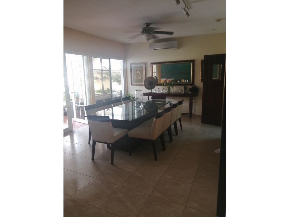 VENTA CASA COSTA DEL ESTE
