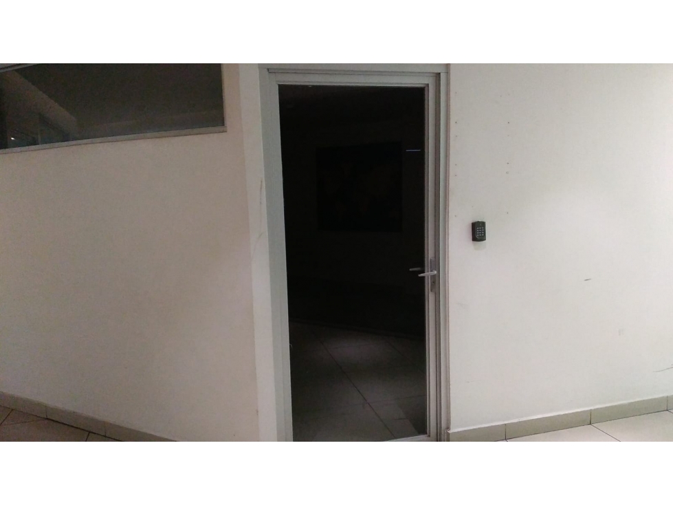ALQUILER OFICINA CONDADO DEL REY - 2