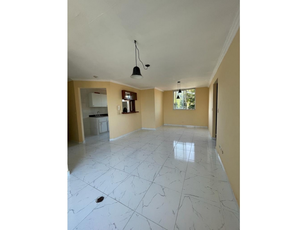ALQUILER APARTAMENTO 12 DE OCTUBRE