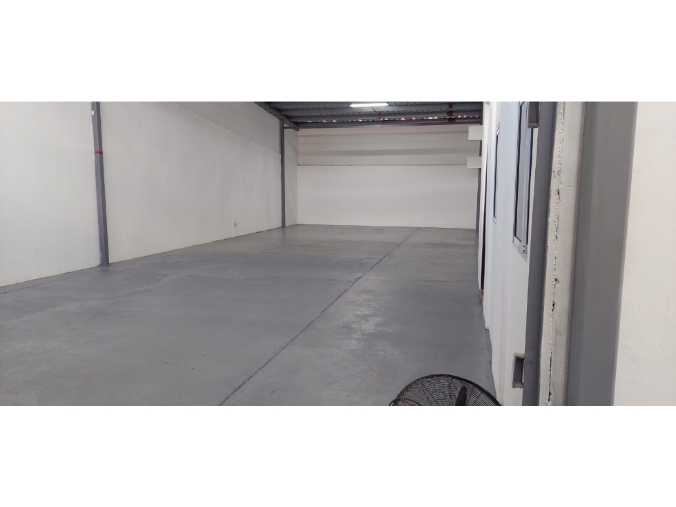 ALQUILER LOCAL COMERCIAL PARQUE LEFEVRE